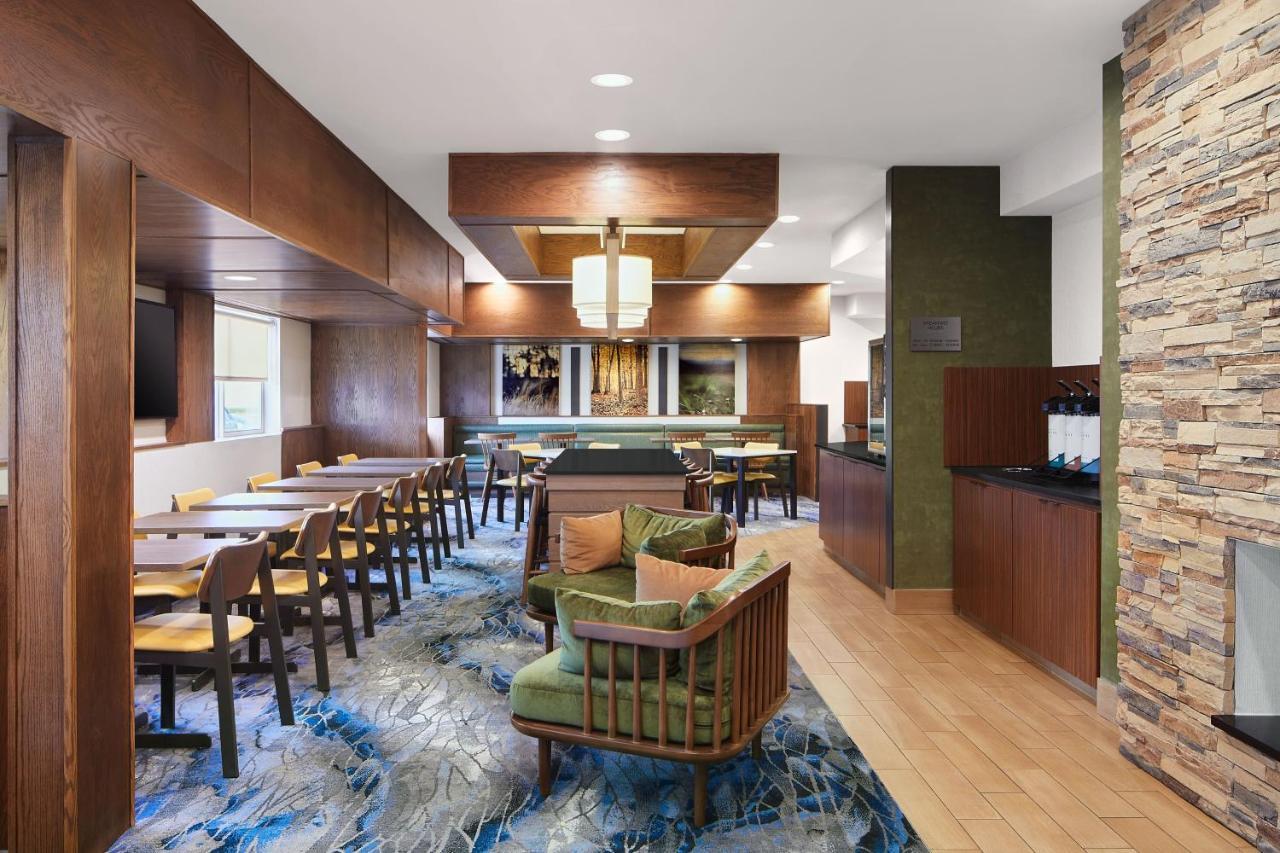 Fairfield Inn Huntsville Bagian luar foto