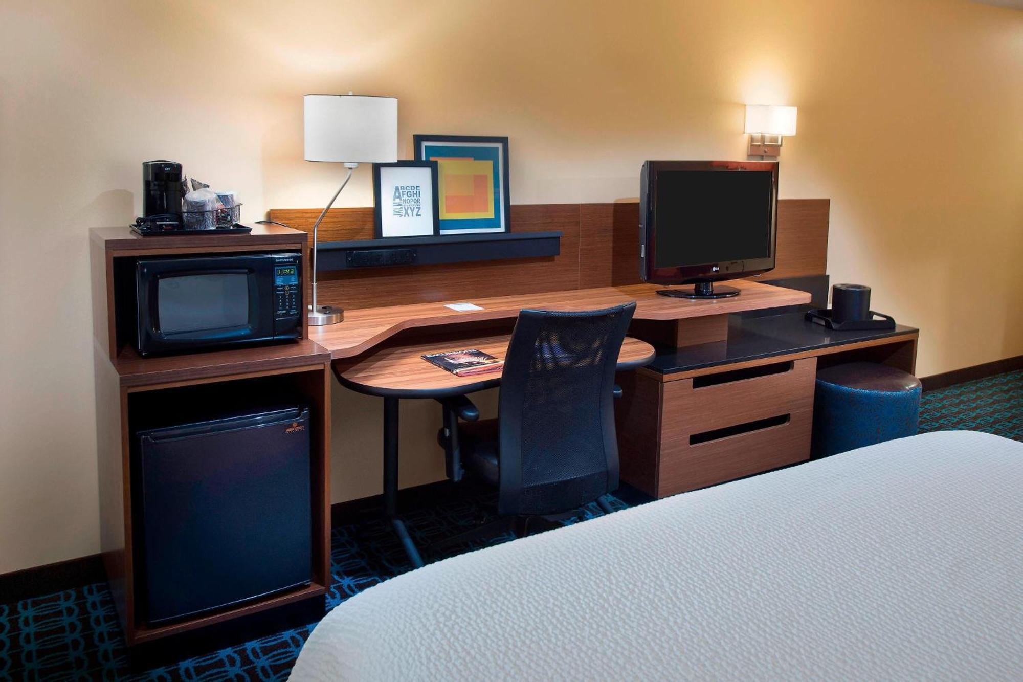 Fairfield Inn Huntsville Bagian luar foto
