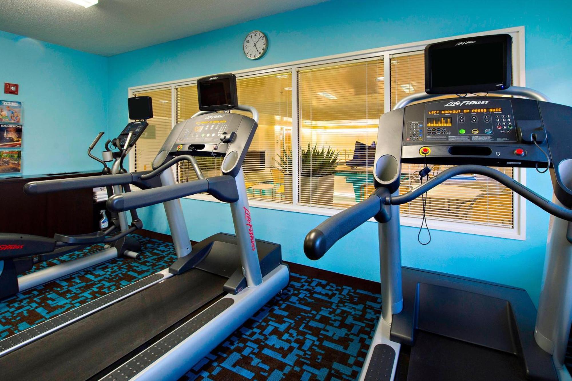Fairfield Inn Huntsville Bagian luar foto