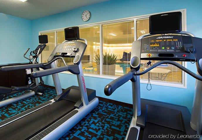 Fairfield Inn Huntsville Bagian luar foto