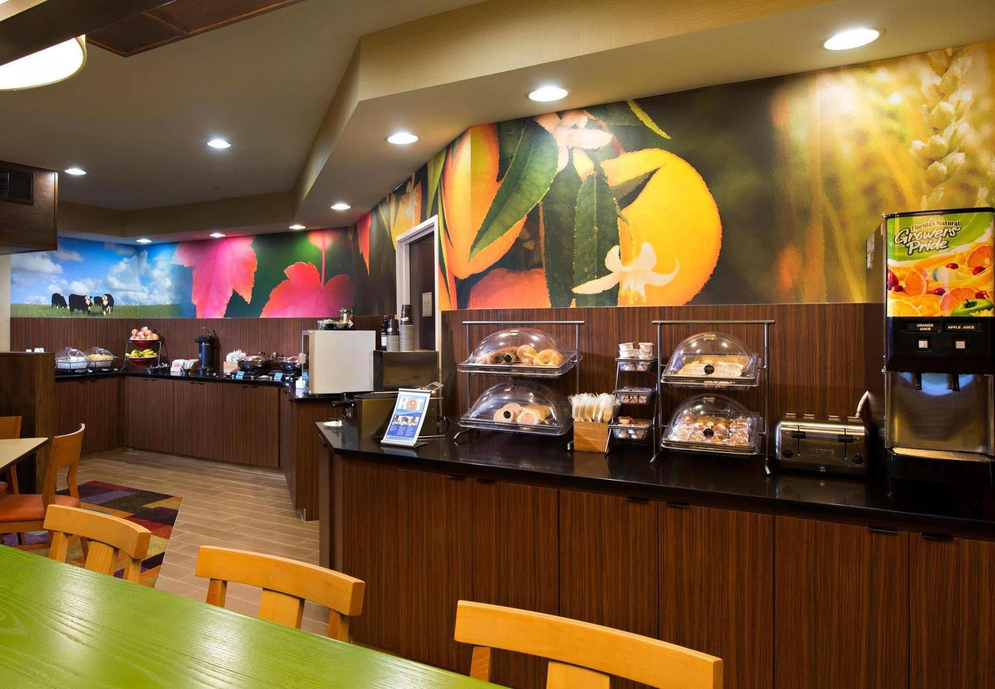Fairfield Inn Huntsville Bagian luar foto